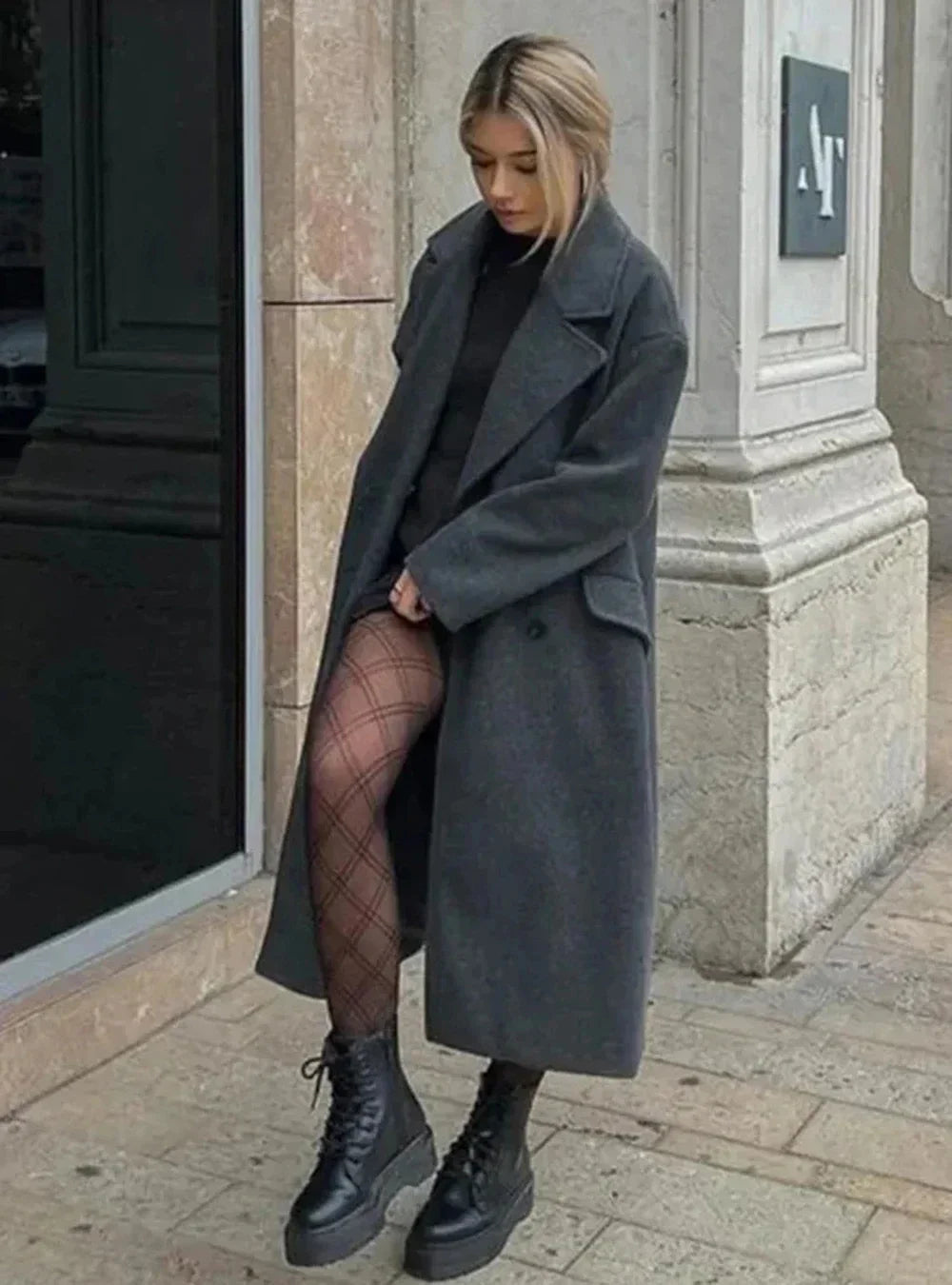 Trenchcoat Katrina